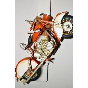 Χειροποίητη Αρωματική Λαμπάδα Με Άσπρη Μηχανή Harley (2023134) Χειροποίητη Αρωματική Λαμπάδα Με Άσπρη Μηχανή Harley (2023134)