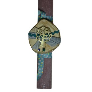 Χειροποίητη Αρωματική Λαμπάδα με Ορειχάλκινο Διακοσμητικό Δέντρο Ζωής πάνω σε Ξύλο Ελιάς (2024144) Χειροποίητη Αρωματική Λαμπάδα με Ορειχάλκινο Διακοσμητικό Δέντρο Ζωής πάνω σε Ξύλο Ελιάς (2024144)