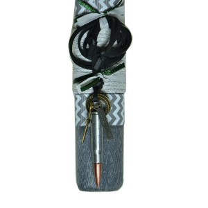 Χειροποίητη Αρωματική Λαμπάδα Με Δερμάτινο Κολιέ  με κρεμασμένη Μεταλλική Σφαίρα (2024174) Χειροποίητη Αρωματική Λαμπάδα Με Δερμάτινο Κολιέ  με κρεμασμένη Μεταλλική Σφαίρα (2024174)