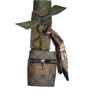 Χειροποίητη Αρωματική Λαμπάδα Με Μπρελόκ πορτοφολάκι Brown (2026111)