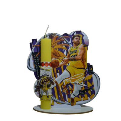 Χειροποίητη Αρωματική Λαμπάδα Με τον Don Παιχταρά σε ξύλινη Διακοσμητική Βάση (2026145)