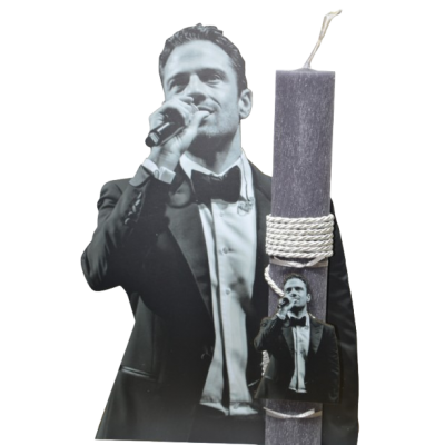 Χειροποίητη Αρωματική Λαμπάδα Με τον Διάσημο Τραγουδιστή σε Διακοσμητική Βάση (2026162) Χειροποίητη Αρωματική Λαμπάδα Με τον Διάσημο Τραγουδιστή σε Διακοσμητική Βάση (2026162)