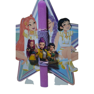 Χειροποίητη Αρωματική Λαμπάδα Με τo Διάσημo Group Huntrix σε Διακοσμητική Βάση (2026244) Χειροποίητη Αρωματική Λαμπάδα Με τo Διάσημo Group Huntrix σε Διακοσμητική Βάση (2026244)