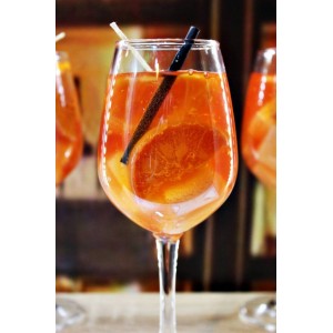 Χειροποίητη Λαμπάδα Aperol σε Κολονάτο ποτήρι (003749) Χειροποίητη Λαμπάδα Aperol σε Κολονάτο ποτήρι (003749)