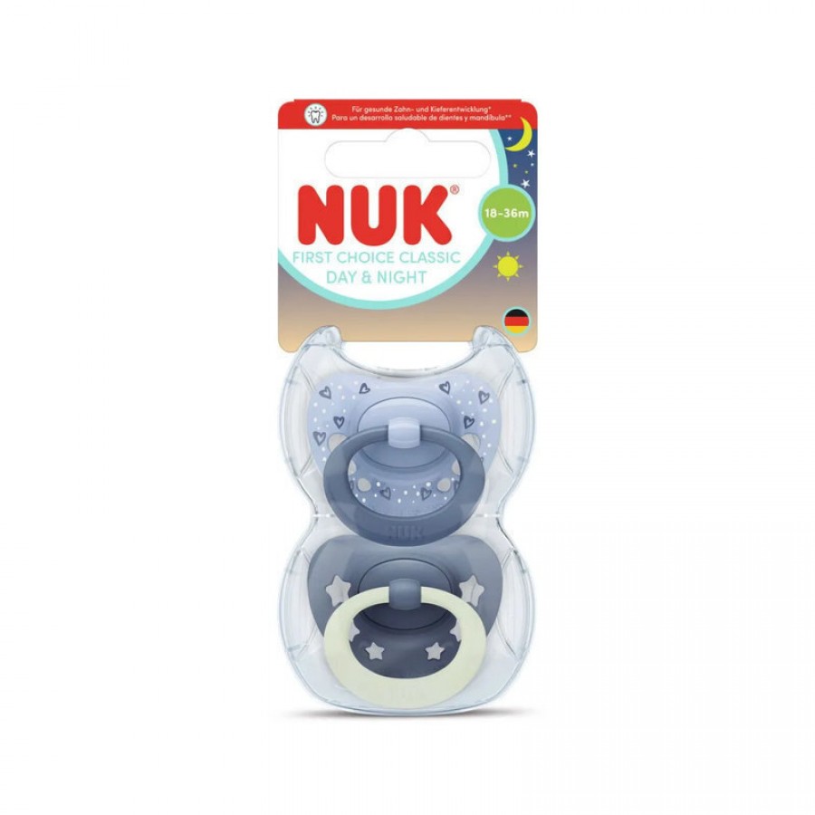 Nuk First Choice Classic Day & Night Πιπίλες Σιλικόνης Νυκτός με Θήκη Μπλε για 18-36 μηνών 2τμχ (10177263) Nuk First Choice Classic Day & Night Πιπίλες Σιλικόνης Νυκτός με Θήκη Μπλε για 18-36 μηνών 2τμχ (10177263)