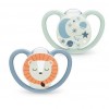 Nuk Ορθοδοντικές Πιπίλες Σιλικόνης για 6-18 μηνών Space με Θήκη Νυκτός Λιοντάρι - Αστεράκι (10736619)