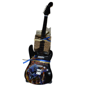 Χειροποίητη Αρωματική Λαμπάδα Με Διακοσμητική Κιθάρα Iron Maiden (2025284)