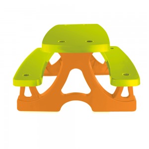 Mochtoys Παιδικό Τραπεζάκι Για Πικ Νικ (10722) Mochtoys Παιδικό Τραπεζάκι Για Πικ Νικ (10722)