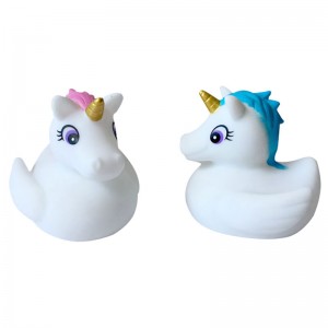 Magni Παιχνίδι μπάνιου Flashing Unicorn (MGN2980) Magni Παιχνίδι μπάνιου Flashing Unicorn (MGN2980)