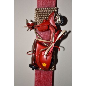 Χειροποίητη Αρωματική Λαμπάδα Με Μεταλλική Vintage Κόκκινη Βέσπα (2022215) Χειροποίητη Αρωματική Λαμπάδα Με Μεταλλική Vintage Κόκκινη Βέσπα (2022215)