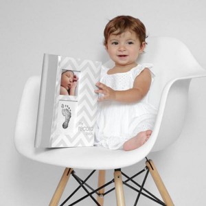 Pearhead: Βιβλίο αναμνήσεων μωρού Chevron Gray (PH-P62200) Pearhead: Βιβλίο αναμνήσεων μωρού Chevron Gray (PH-P62200)